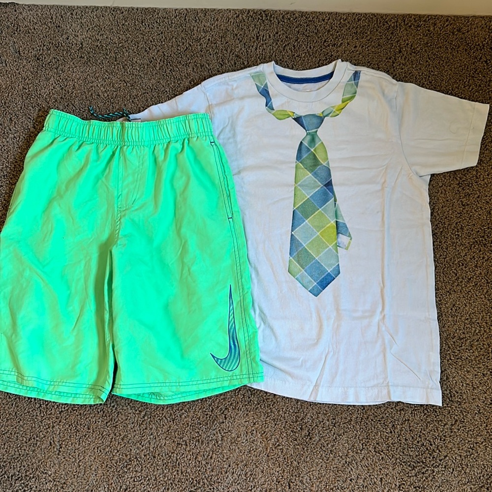 Nike swim trunks boys size L and T shirt